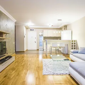 Incity Premium Garden Stay-central &private Terrace בוקרשט
